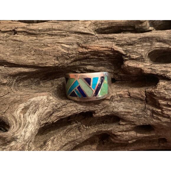 Sterling Silver Inlayed Ring - Picture 2 of 6